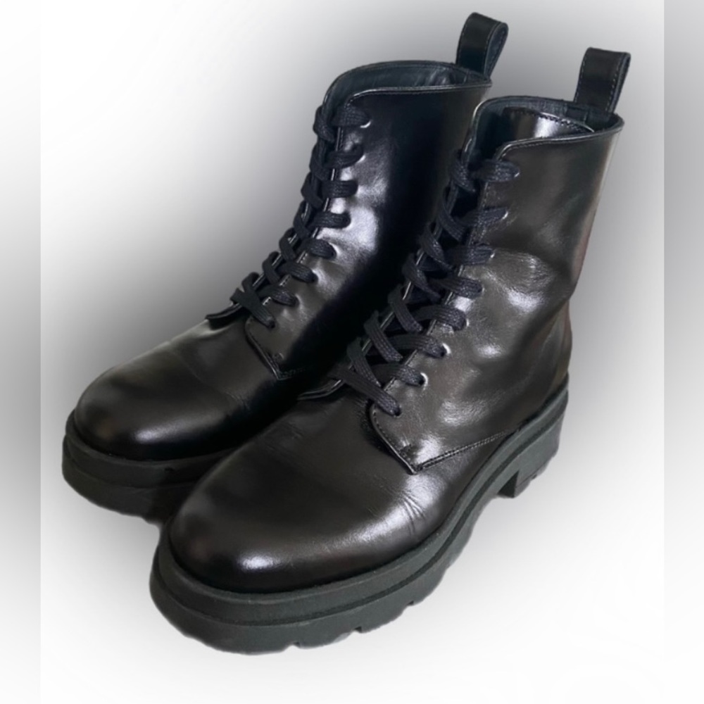 🔥JUST REDUCED 🔥LOW PRICE Anine Bing Boots Luc Combat Fits My 8.5US BEAUTIFUL